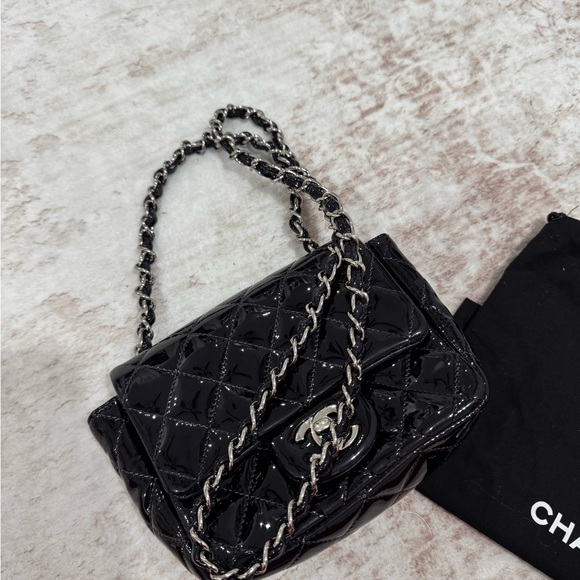 CHANEL Navy Blue Patent Quilted Mini Flap Crossbody with Silver Chain - Picture 2 of 9